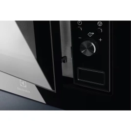Микроволновая печь Electrolux LMS2203EMK Black